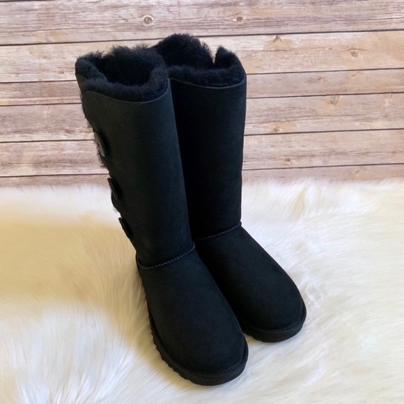 UGG Black Bailey Button Triplet II Boots - Picture 5 of 8